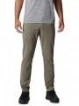 pantaloni de drumetie pt. barbati Columbia Tech Trail II Pant verde 1